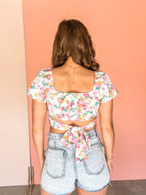 Load image into Gallery viewer, Cue the Confetti Floral Top
