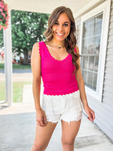 Load image into Gallery viewer, Keep It Real Scalloped Tank - Fuschia
