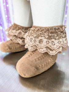 Scarlet Ruffle Socks-Tan